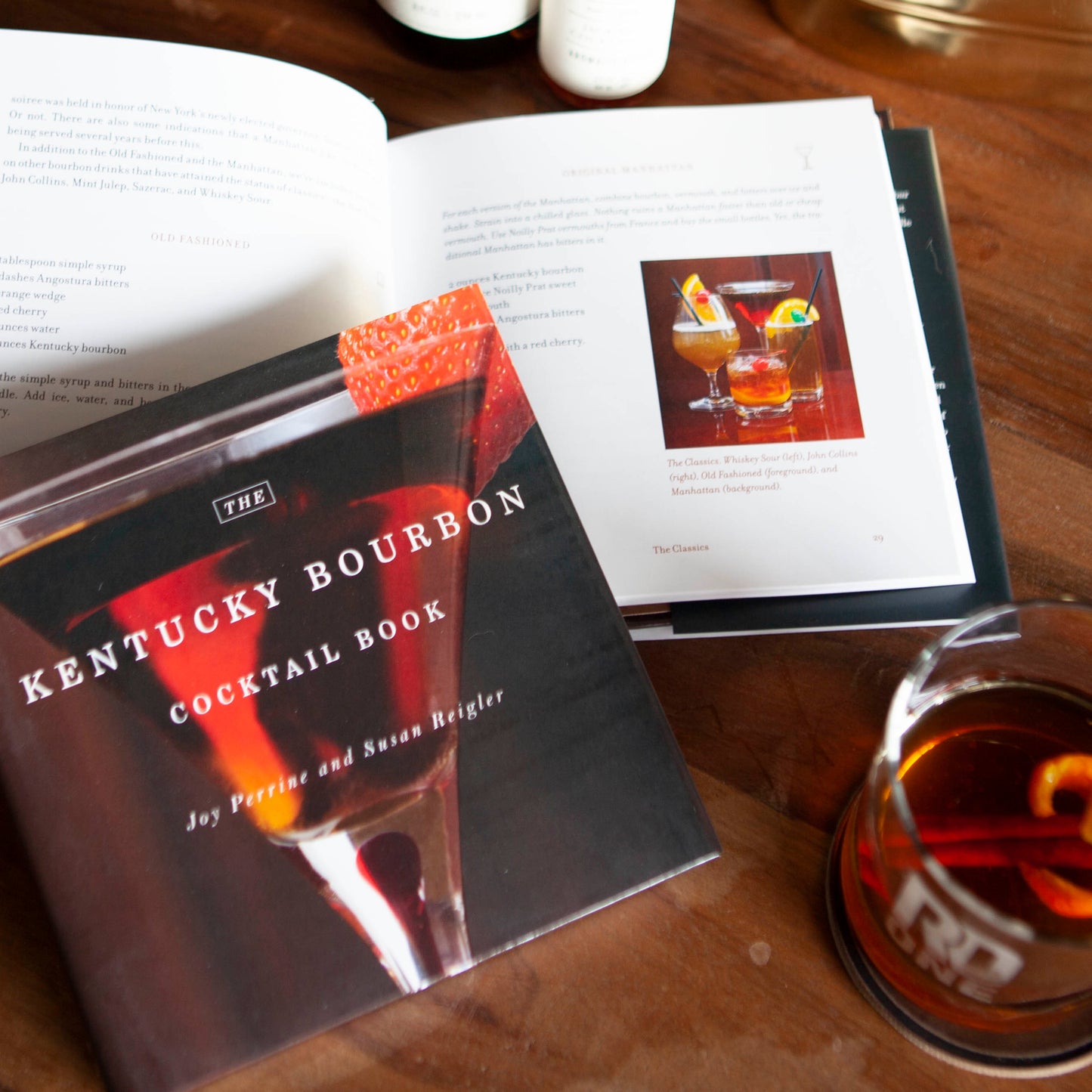 Book: "KY Bourbon Cocktail Book" Perrine, Reigler