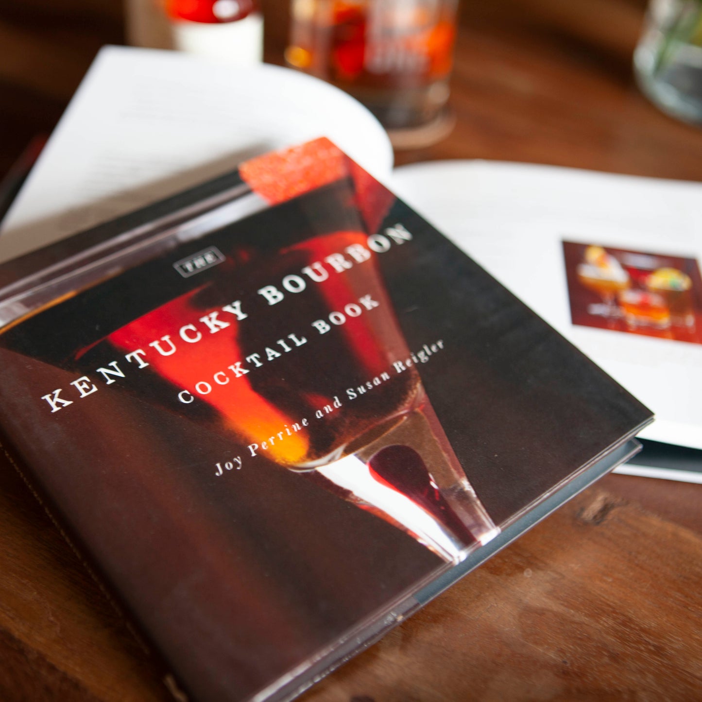 Book: "KY Bourbon Cocktail Book" Perrine, Reigler
